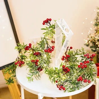 2M Kalėdų Girliandą su Šviesos Dirbtinių Raudonųjų Uogų Holly Lapai Ivy Vynuogių Rotango Vainikas ir Kalėdų Eglutės Ornamentu Namų Dekoro